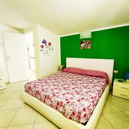 Apartment Colorful House Costa Trabocchi *