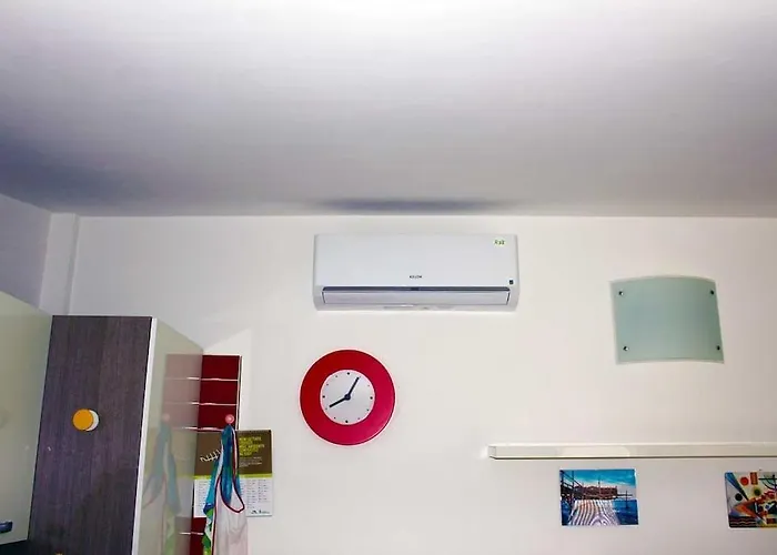 Colorful House Costa Trabocchi דירה