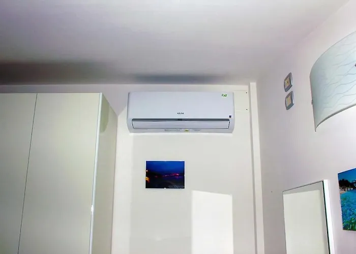 Colorful House Costa Trabocchi